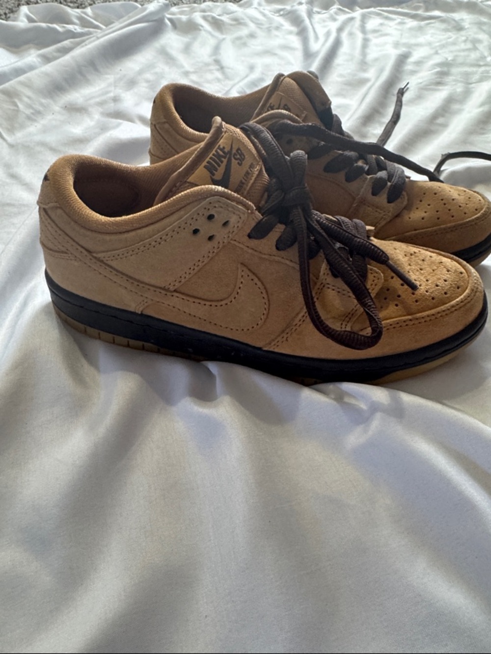 Nike Kids Low-Top Sneakers in Tan with Black Accents